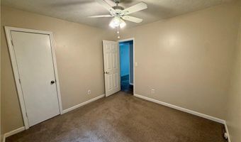 4668 Emerald Willow Dr, Acworth, GA 30101