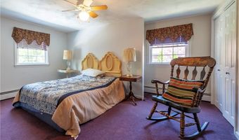 35 Boyd Ave, East Providence, RI 02914
