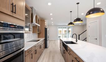 44581 STRABANE Ter, Ashburn, VA 20147