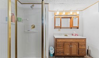 3486 Albrecht Ave, Akron, OH 44312