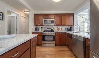 4808 SW WEMBLEY Pl, Beaverton, OR 97005