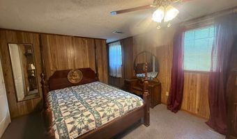220 Presley Dr, Abbeville, AL 36310