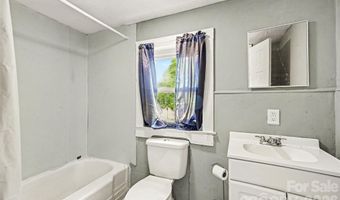 1025 Martin Luther King Jr Dr, Albemarle, NC 28001