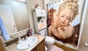 806 Autumnwood Rd, Ash Flat, AR 72513