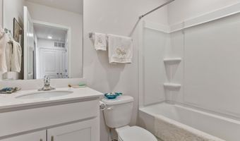 1418 Bella Grace Ct, Boiling Springs, SC 29316