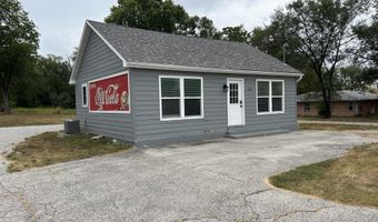 1010 N Jefferson St, Ava, MO 65608