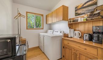 137 Spruce St, Ashton, ID 83420