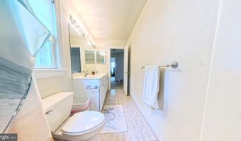 203 CYNWYD Dr, Absecon, NJ 08201