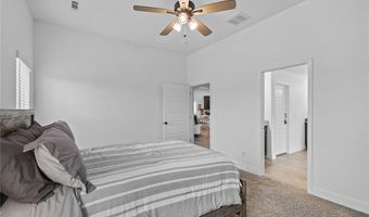 6102 NW Hoover St, Bentonville, AR 72713