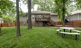 1016 Daniels St, Aurora, MO 65605
