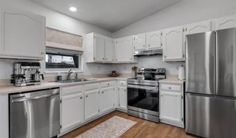 4205 Sunny Glen Ct, Arnold, MO 63010