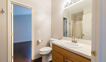 4107 Boulder Pond Dr, Ann Arbor, MI 48108