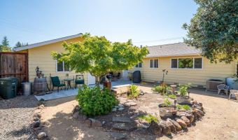 2475 Melbrook Way, Santa Rosa, CA 95405