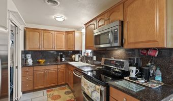 709 N 2nd St, Alpine, TX 79830