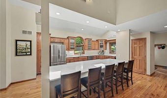 1066 Lake Viking Ter, Altamont, MO 64620