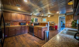 700 Magnolia St, Teague, TX 75860