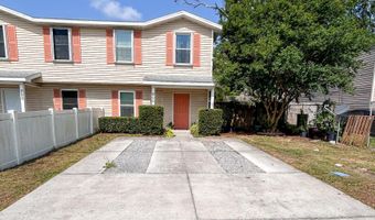 800 STOCKS St, Atlantic Beach, FL 32233