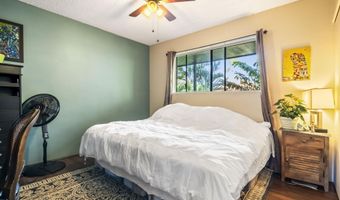 99 WALAKA St 12A, Kihei, HI 96753