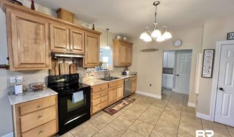 2259 E Laurel St, Atmore, AL 36502