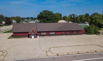 111 E Badger Dr, Tomah, WI 54660