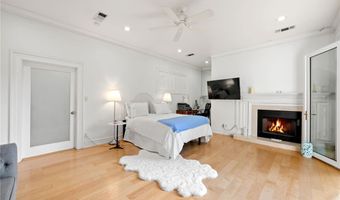 3601 Dellvale Pl, Encino, CA 91436
