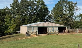 827 Wolf Creek Ln, Appomattox, VA 24522