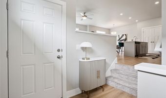 137 Wilder Ln, Ames, IA 50014