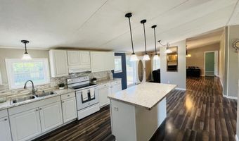 629 Old Snow Hill Rd, Ayden, NC 28513