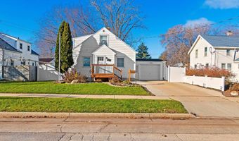 1427 N RACINE St, Appleton, WI 54911