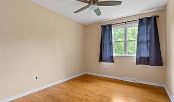 45 LONGLEAF Ln, Bear, DE 19701
