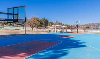 988 Crazy Horse Canyon Dr, Aguanga, CA 92536