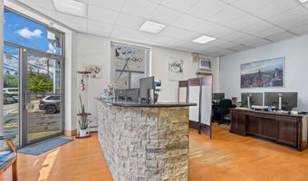 352 AVENUE C, Bayonne, NJ 07002
