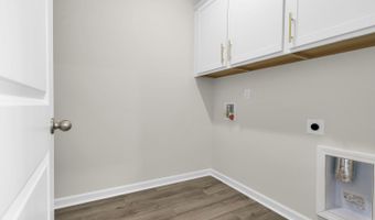 131 Hunter Ridge Dr, Boiling Springs, SC 29316