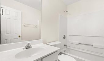 3263 Hidden Cove Cir, Peachtree Corners, GA 30092
