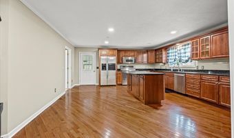 4100 River Rd, Baxter, TN 38544