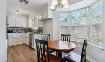 1614 Brookhollow Dr, Baton Rouge, LA 70810