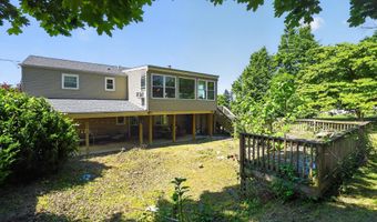 4844 PINE GROVE Cir, Allentown, PA 18106