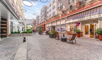 5517 MCKINLEY St, Bethesda, MD 20817