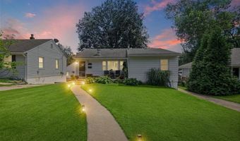 1103 DOUGLAS St, Alton, IL 62002