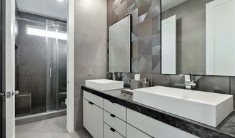 10337 Green Ember Dr, Las Vegas, NV 89135