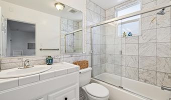 1525 Stanton St, Alameda, CA 94501