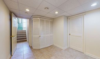 68 Virginia Ave 14, Danbury, CT 06810