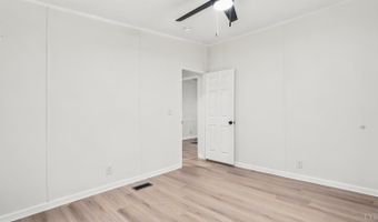 444 Church St, Appomattox, VA 24522
