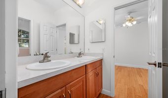 12119 NW 122ND Ter, Alachua, FL 32615