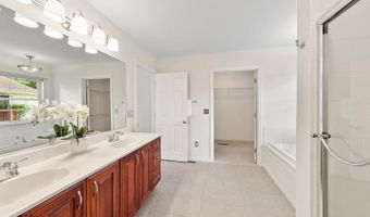 22121 WOODS EDGE Ct, Bridgeville, DE 19933