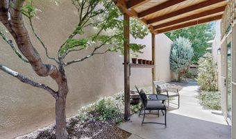 9824 N Lagrima De Oro NE, Albuquerque, NM 87111