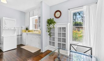 222 REDWOOD St, Alamo Heights, TX 78209
