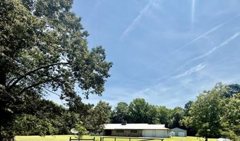 1474 Mandella Rd, Bonneau, SC 29431