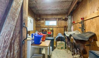 2245 Colestin Rd, Ashland, OR 97520