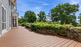 852 Hale St, Beverly, MA 01915
